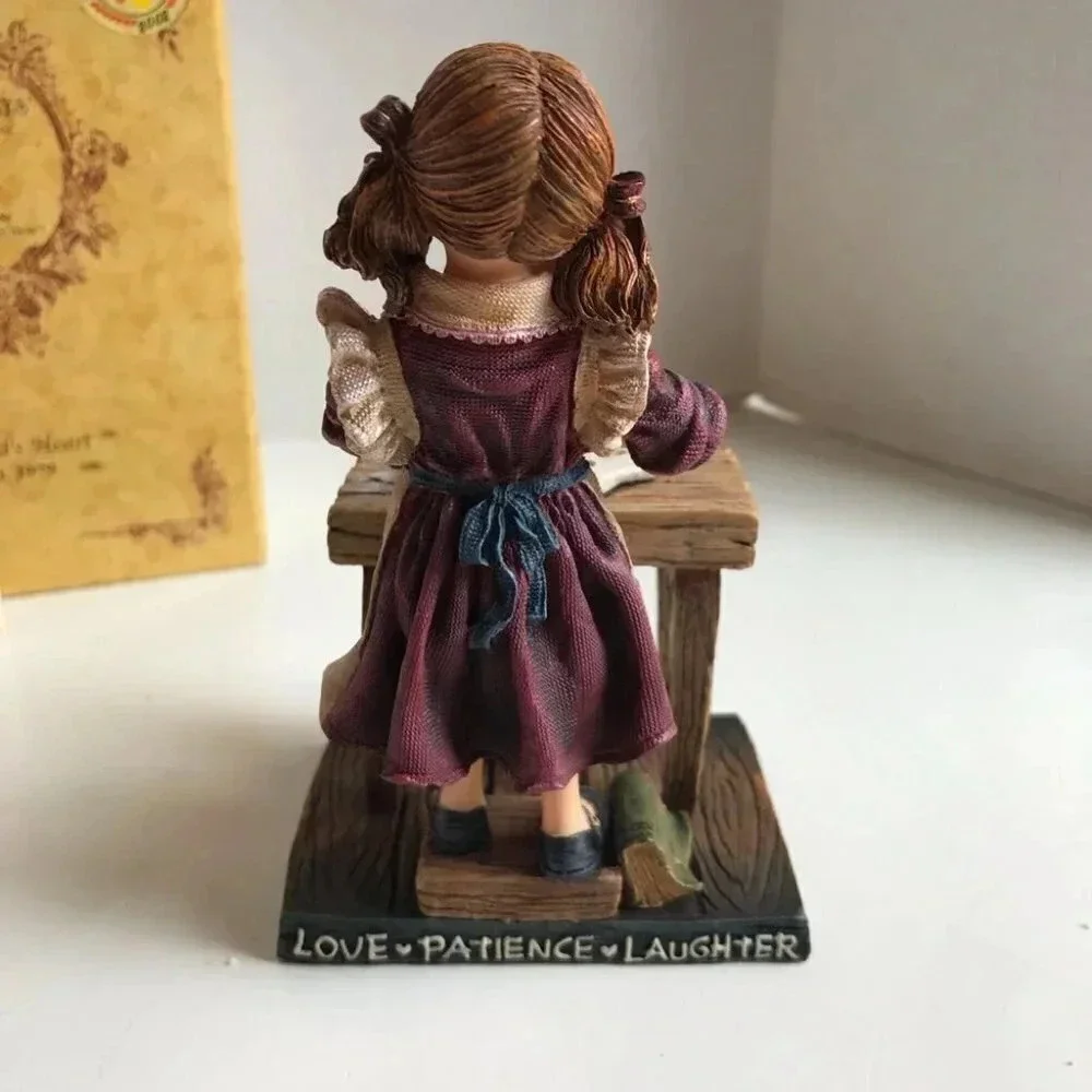 Yesterdays Child Maggie Grandmom’s Helper Figurine